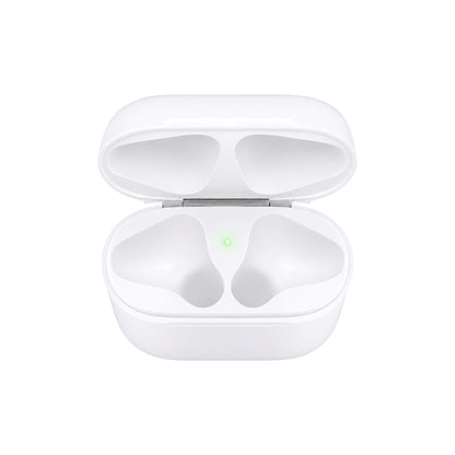 AirPods 1st generation – original charging case – open, straight-on